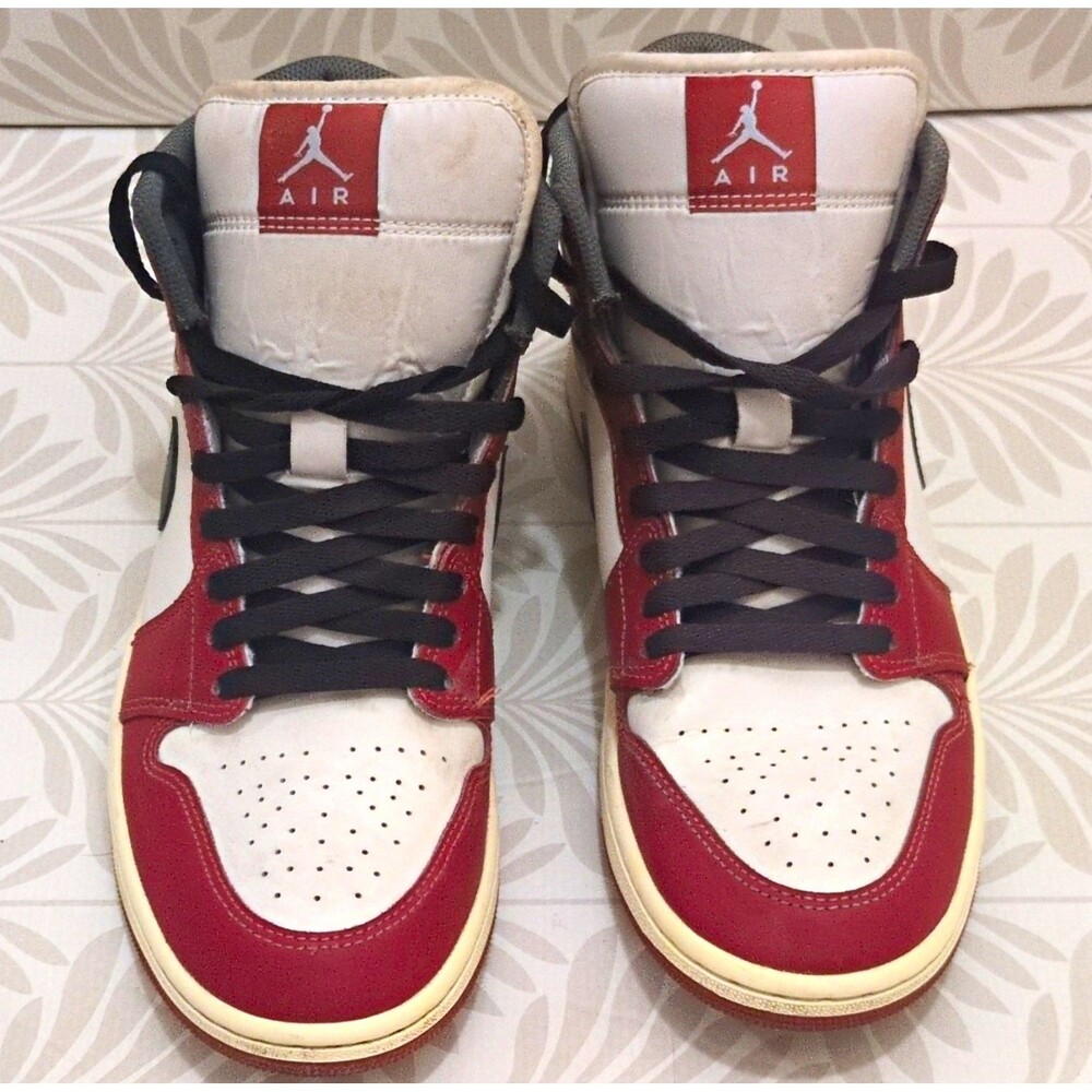Jordan Air Jordan 1 Retro High Chicago White/Red/Black DQ8426-105 Men’s 10